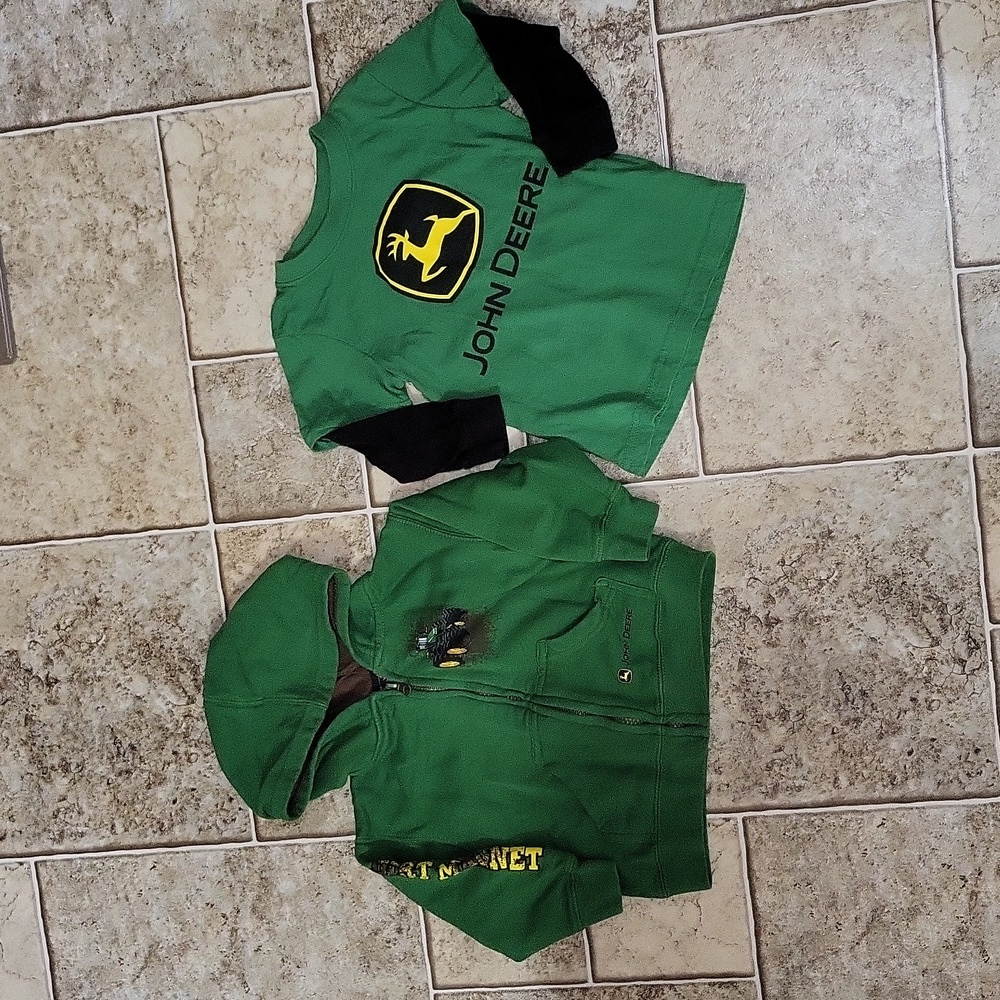 EUC Kids John Deere shirt hoodie set